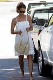 th_97912_Halle_Berry_out_and_about_in_LA_12_122_255lo.jpg