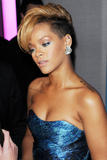 th_00506_Rihanna_attends_the_Pepsi_Refresh_Project_Party_in_Miami_Beach_29_122_364lo.jpg