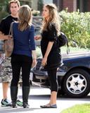 Jessica Alba pregnant in Brentwood at Coral Tree Cafe