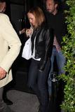th_68432_Christina_Ricci_at_MrChow_restaurant_in_Beverly_Hills-13_122_48lo.jpg