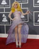 Lady GaGa (Леди ГаГа) - Страница 5 Th_83420_Celebutopia-Lady_Gaga_arrives_at_the_52nd_Annual_GRAMMY_Awards-05_122_507lo