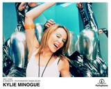 Kylie Minogue - Страница 2 Th_12103_KylieMinogue_GemmaMount2002_03_123_570lo