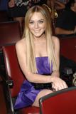 Lindsay Lohan in small dress shows a lot of legs at 2008 MTV Movie Awards