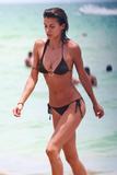 th_24767_Elisabetta_Canalis_in_bikini_on_beach_in_Miami_CU_ISA_050708_75_122_76lo.jpg