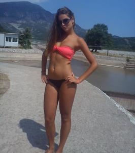 Sexy-Greek-Teen-Fenia-Facebook-Pics-b1owf3g5n0.jpg